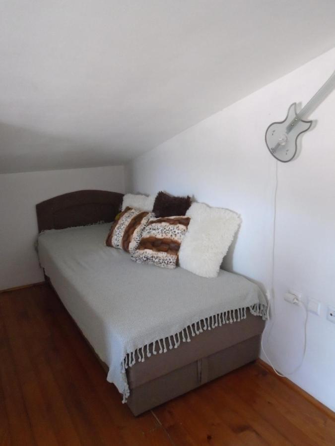 Domus Maria With Swimming Pool And Free Parking Villa Banjole Exterior photo